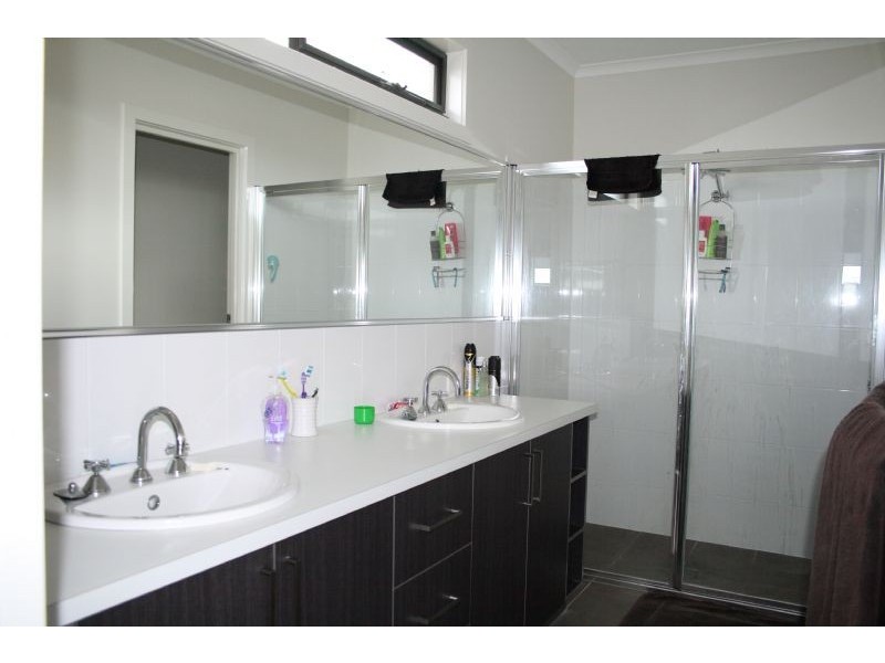 14 Summerhill Road, Traralgon VIC 3844