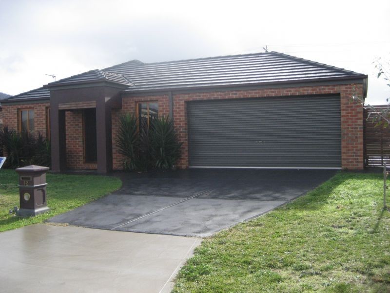 12 Hamlet Drive, Traralgon VIC 3844
