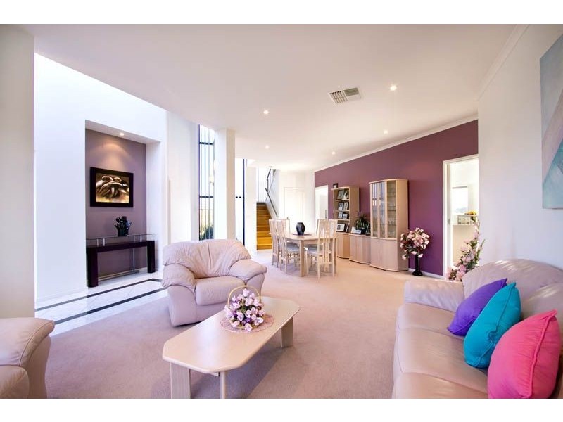 8 Flinders Place, Traralgon VIC 3844