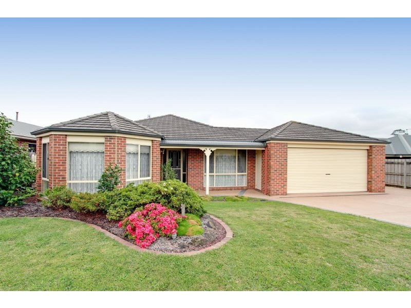 18 Poplar Avenue, Traralgon VIC 3844