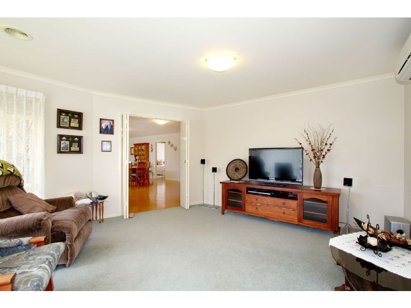 18 Poplar Avenue, Traralgon VIC 3844