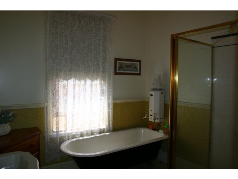38 Shakespeare Street, Traralgon VIC 3844