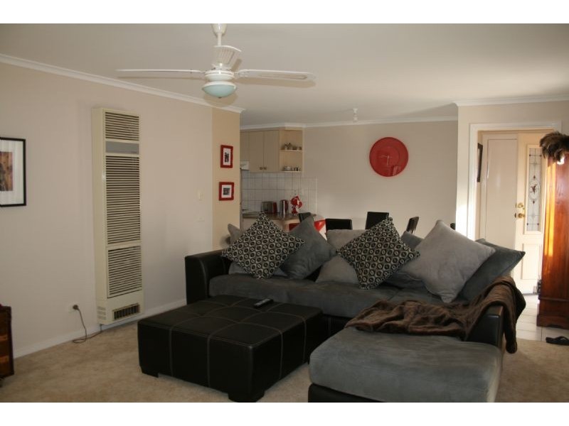 2/12 Tulloch Way, Traralgon VIC 3844