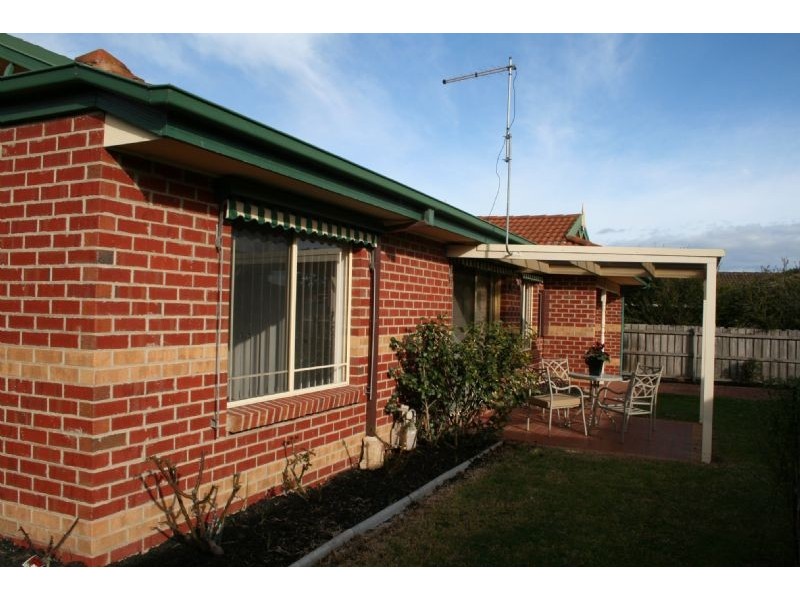 2/12 Tulloch Way, Traralgon VIC 3844