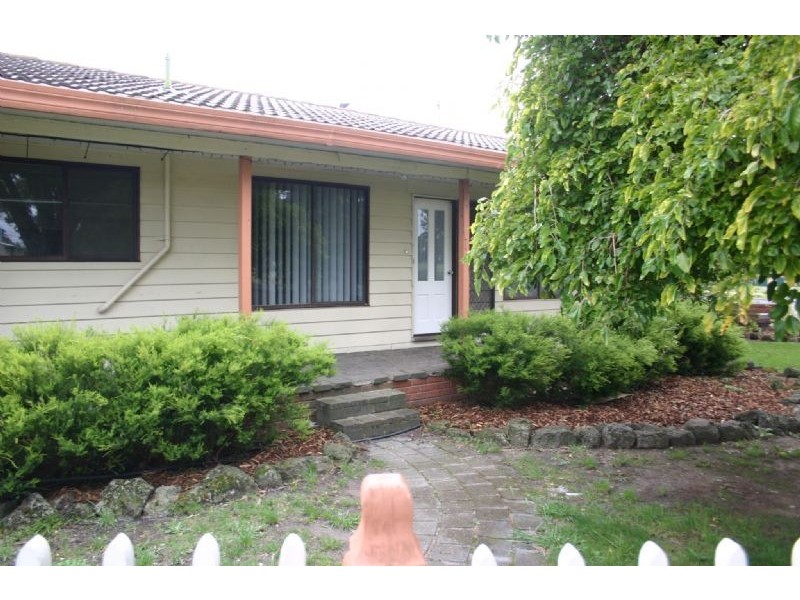 69 Grubb Avenue, Traralgon VIC 3844