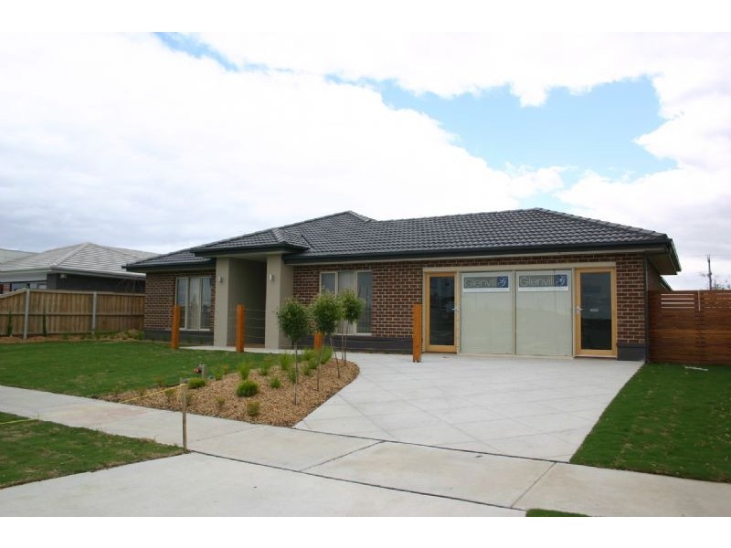 5 Hammersmith Circuit, Traralgon VIC 3844