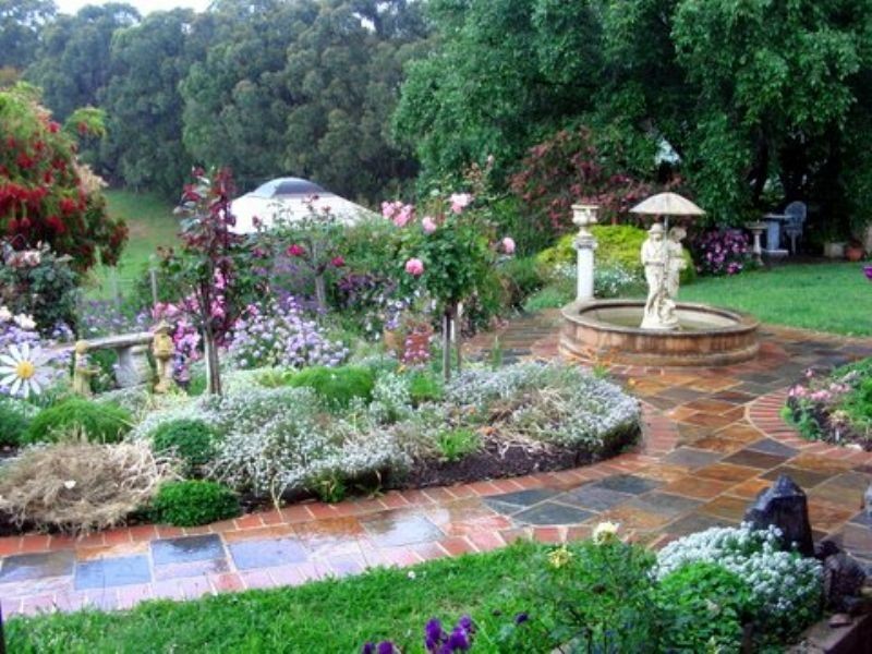 285 McDonalds Track, Hernes Oak VIC 3825