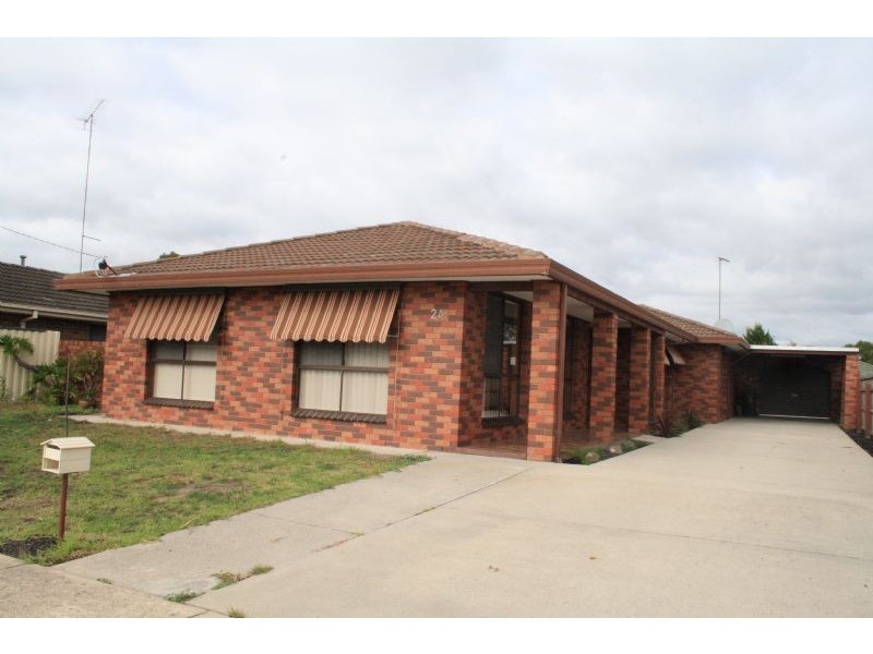 24 Morgan Drive, Traralgon VIC 3844