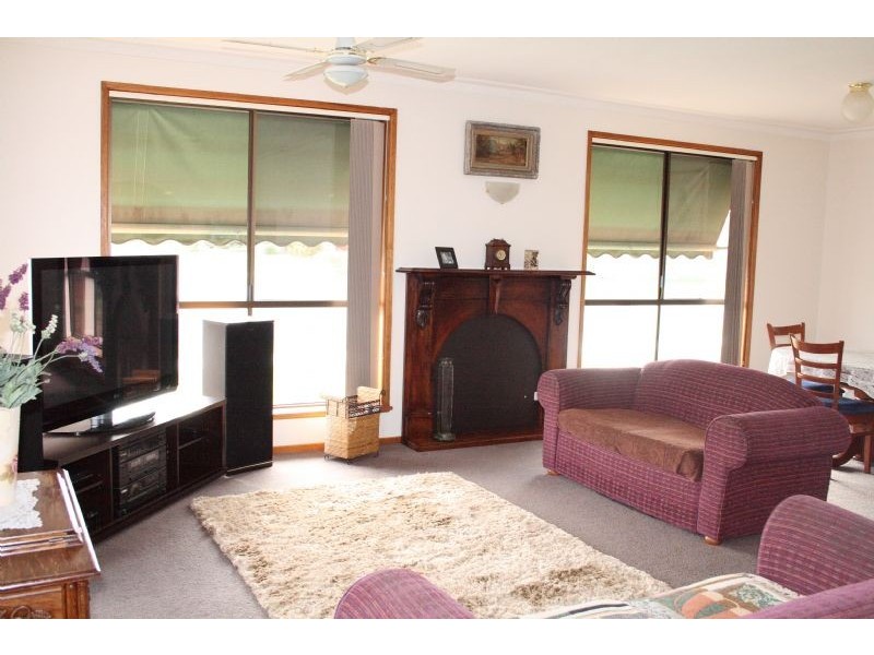 24 Morgan Drive, Traralgon VIC 3844