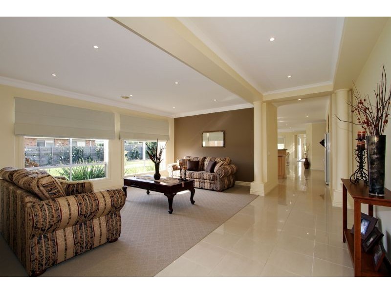 49 The Avenue, Traralgon VIC 3844