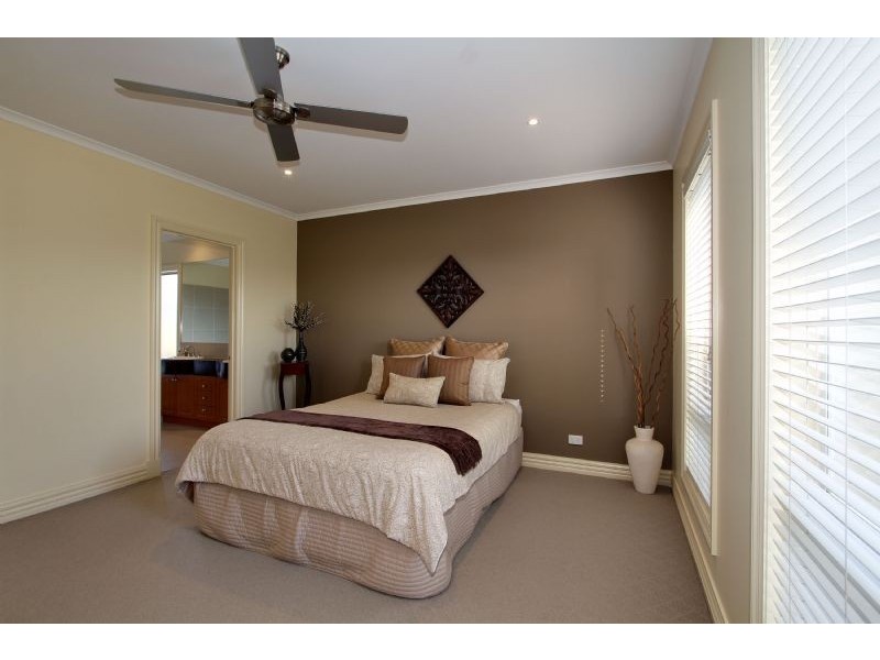 49 The Avenue, Traralgon VIC 3844