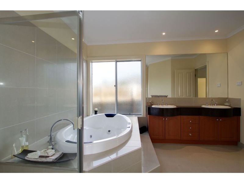 49 The Avenue, Traralgon VIC 3844