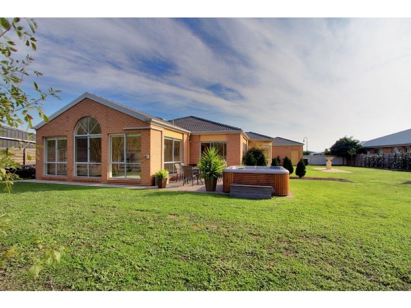 49 The Avenue, Traralgon VIC 3844