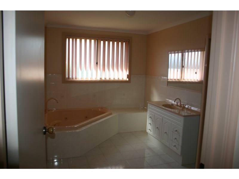 1 David Court, Traralgon VIC 3844
