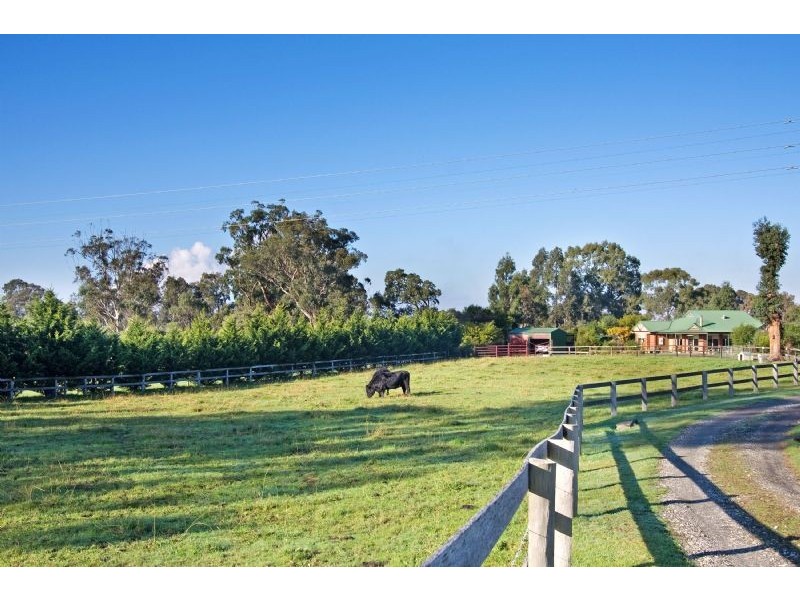 84 Main Road, Tyers VIC 3844