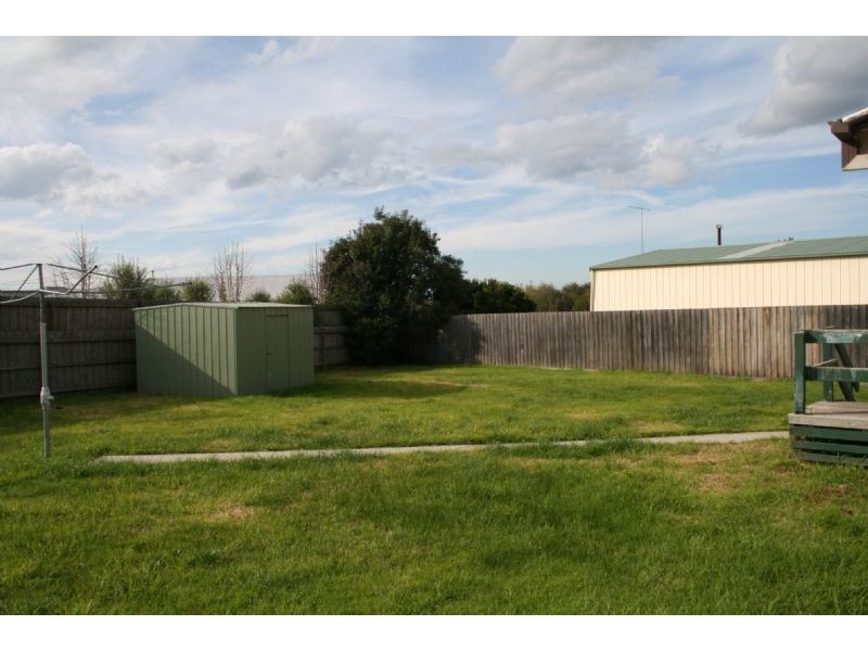 46 Barker Crescent, Traralgon VIC 3844