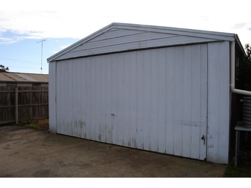 1 Robert Street, Traralgon VIC 3844