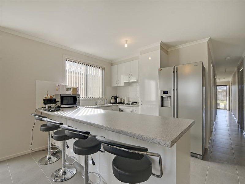 12 Roscommon Drive, Traralgon VIC 3844