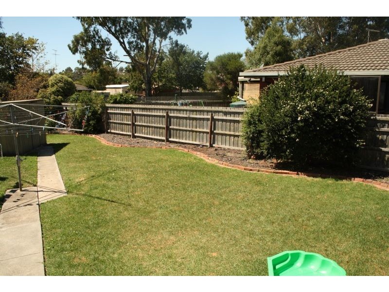 6 Sally Court, Traralgon VIC 3844