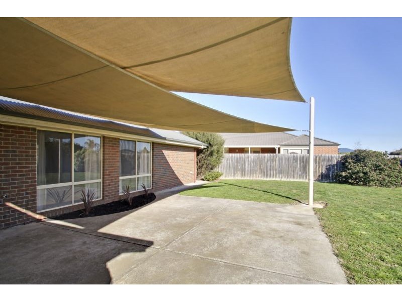 16 Poplar Avenue, Traralgon VIC 3844
