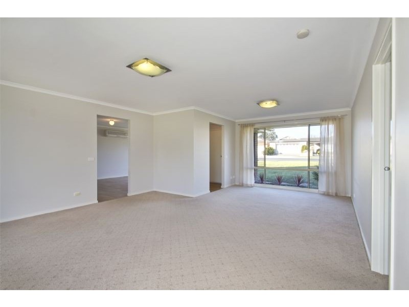 16 Poplar Avenue, Traralgon VIC 3844