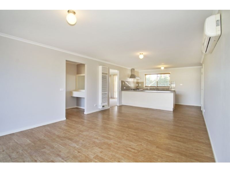16 Poplar Avenue, Traralgon VIC 3844