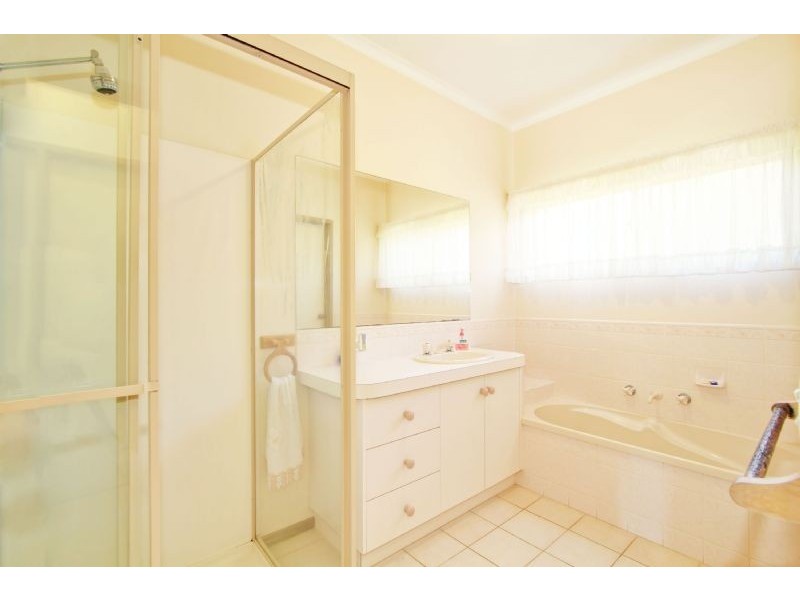 66 Ellavale Drive, Traralgon VIC 3844