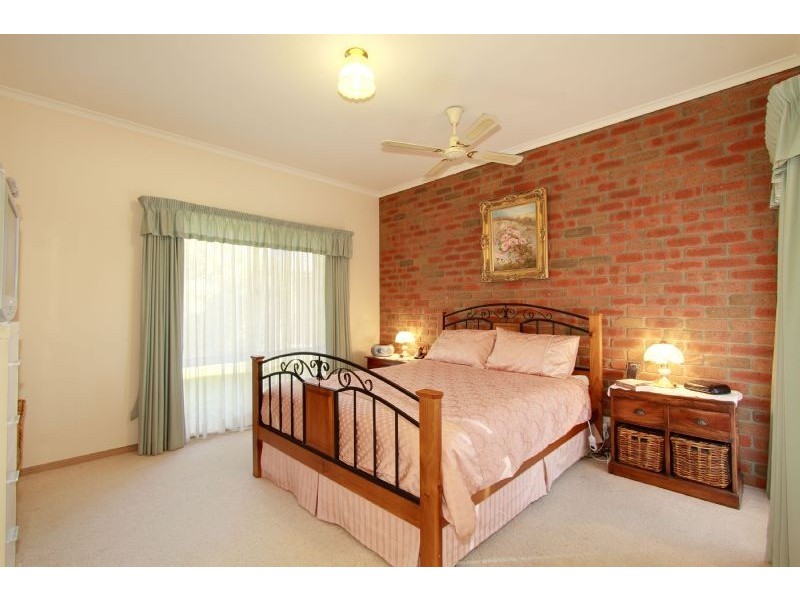 66 Ellavale Drive, Traralgon VIC 3844