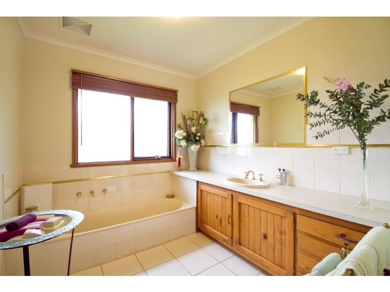 145 Williams Road, Yinnar VIC 3869