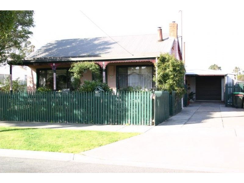 17 Pollock Avenue, Traralgon VIC 3844