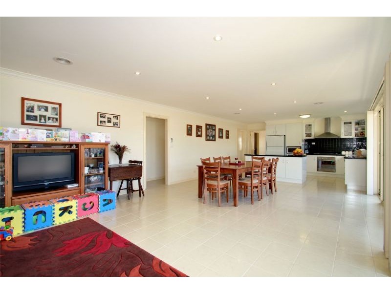 57 The Avenue, Traralgon VIC 3844