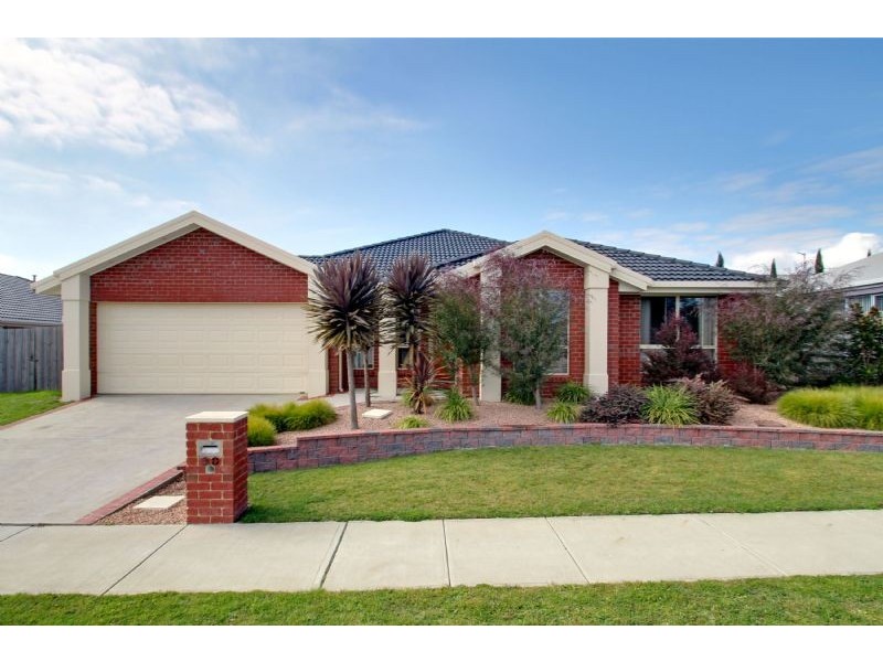 30 Riverslea Boulevard, Traralgon VIC 3844