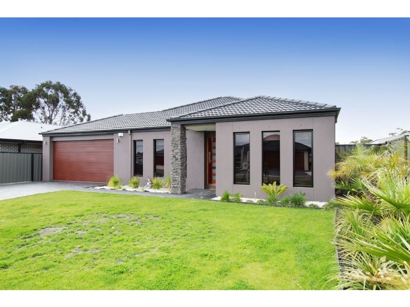 9 Carlow Court, Traralgon VIC 3844