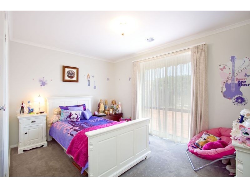 15 Nicholson Place, Traralgon VIC 3844