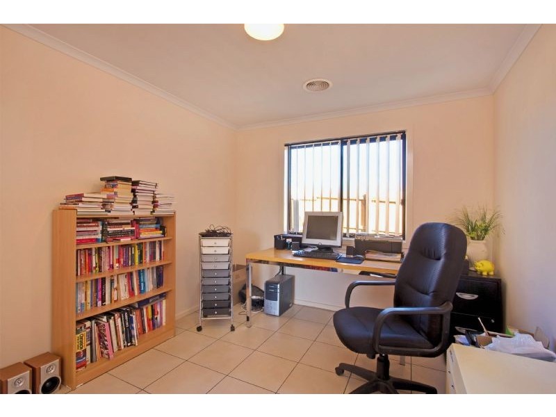 18 Oak Avenue, Traralgon VIC 3844