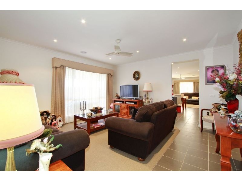 18 Hawksburn Road, Traralgon VIC 3844