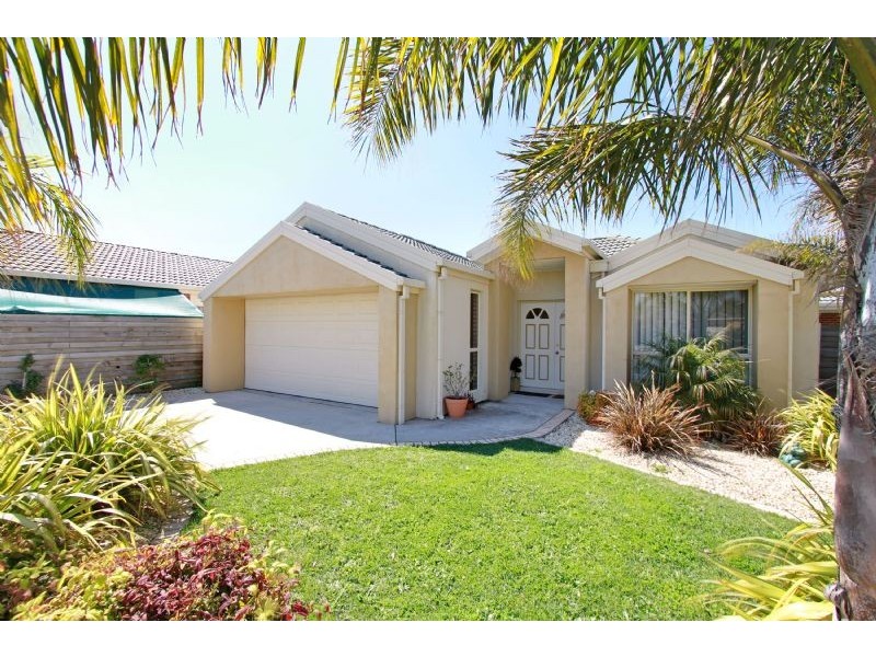 6 Giles Place, Traralgon VIC 3844