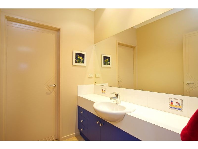12 Nicholas Court, Traralgon VIC 3844