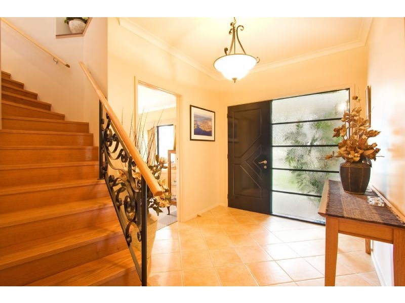 12 Nicholas Court, Traralgon VIC 3844