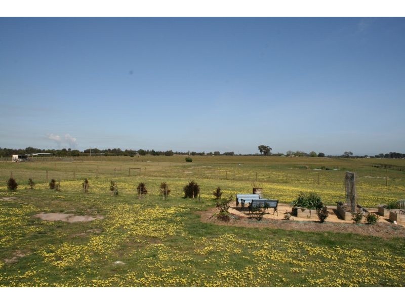 112 Willung Road, Rosedale VIC 3847