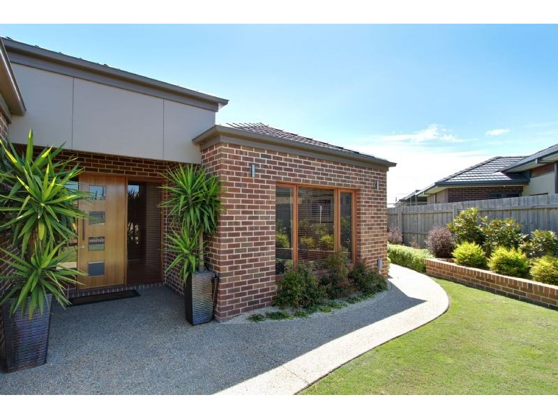 8 Kaitlyn Court, Traralgon VIC 3844