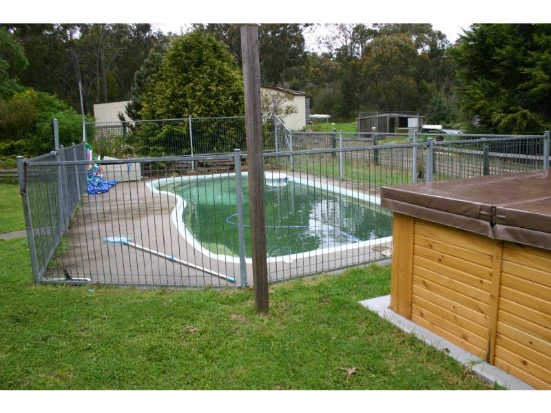 10 Powers Hill Road, Gormandale VIC 3873