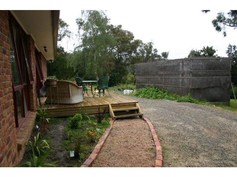 10 Powers Hill Road, Gormandale VIC 3873