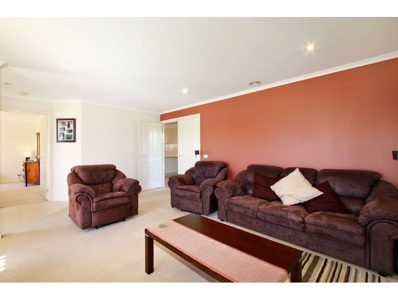 15 Tasman Close, Traralgon VIC 3844