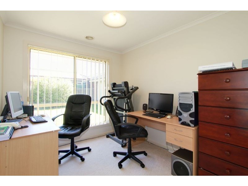 15 Tasman Close, Traralgon VIC 3844