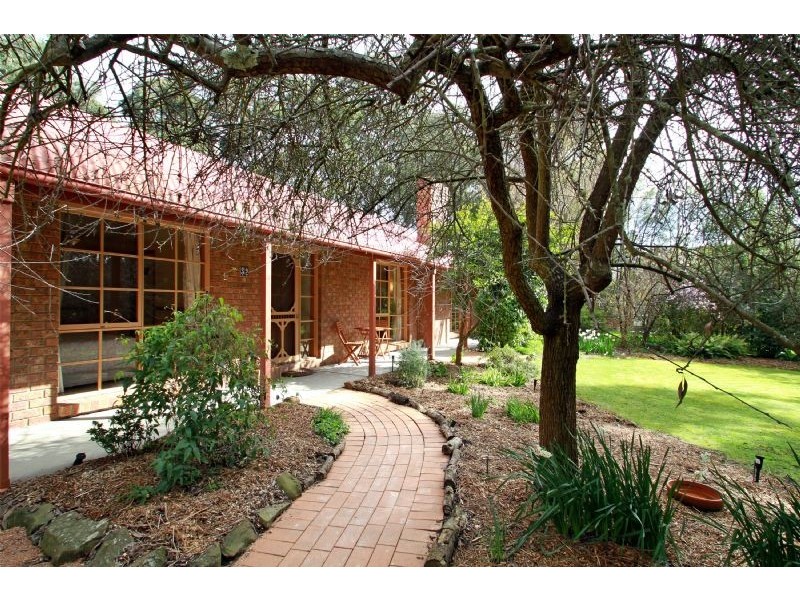 32 Keith Morgan Drive, Traralgon South VIC 3844