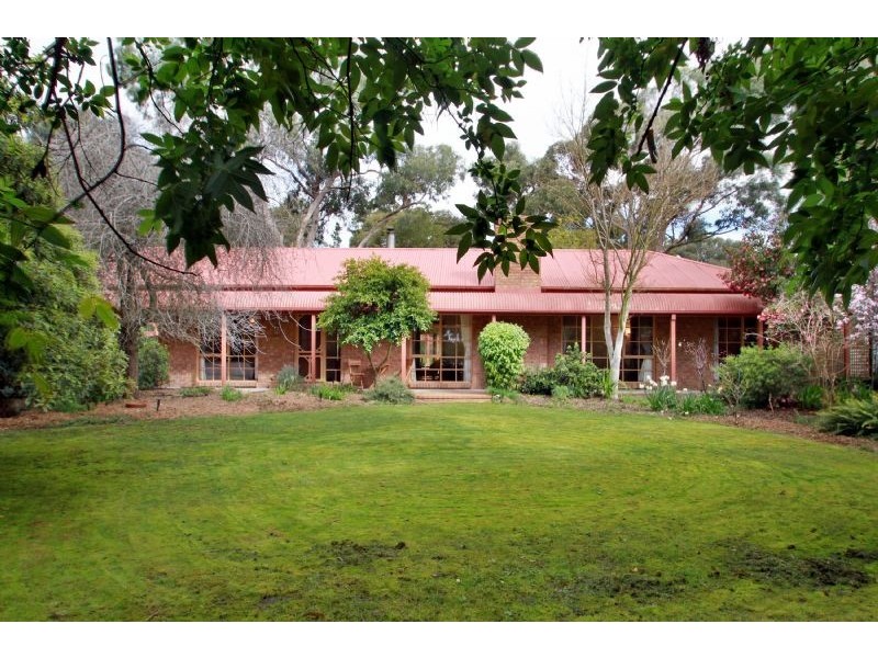 32 Keith Morgan Drive, Traralgon South VIC 3844