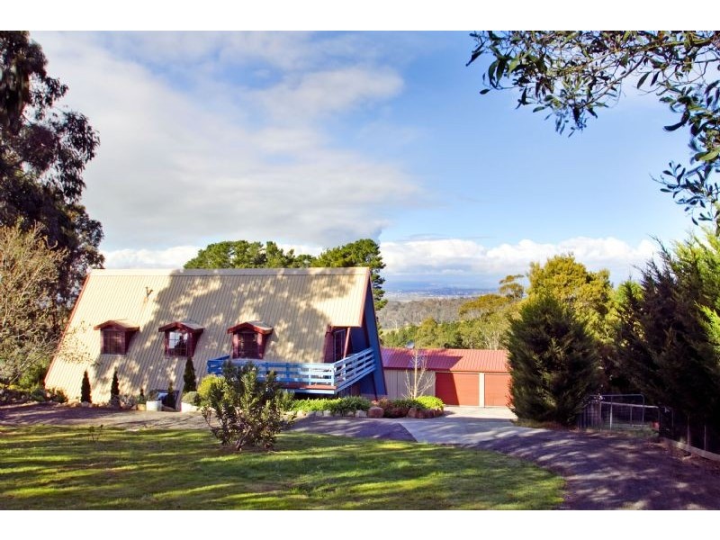 27 Hensley Crt, Tyers VIC 3844