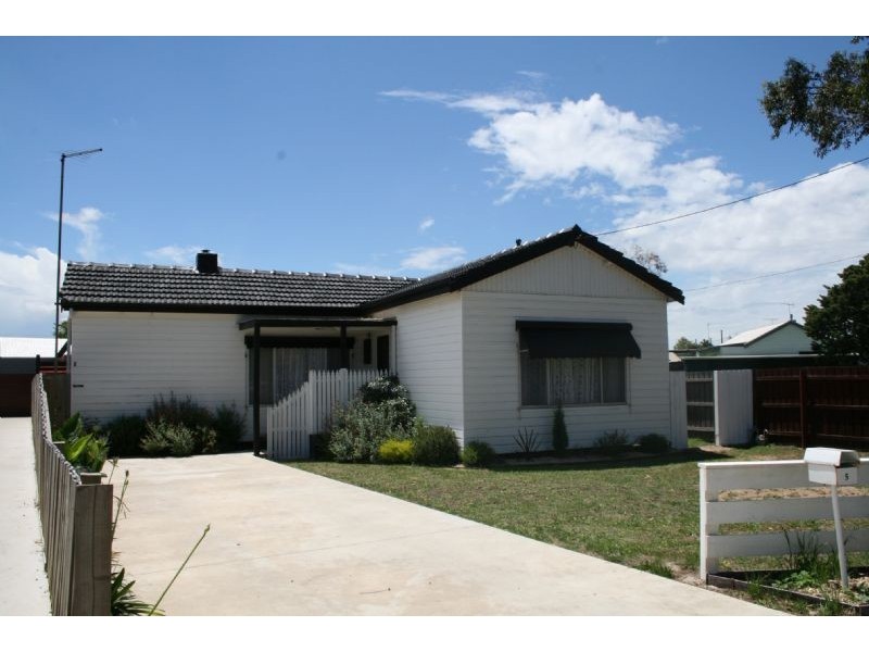 5 Williams Crt, Traralgon VIC 3844