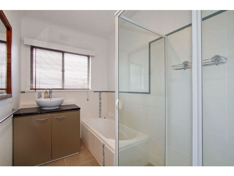17 Elliott Street, Traralgon VIC 3844